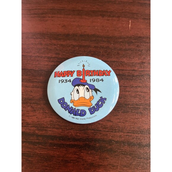 Disney's Donald Duck Happy Birthday 1934-1984 Button Pin - Picture 1 of 3